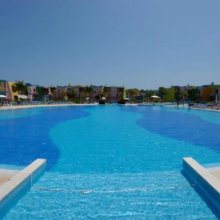 Marina De Nice Flat * אלבופיירה